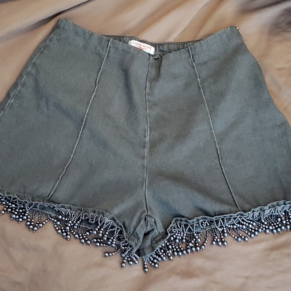 *LAST CHANCE* Mango Jean Shorts with beading detail - Picture 2 of 5
